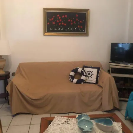 With Garden Appartement